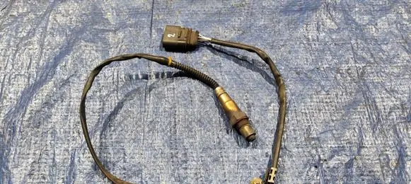 Audi A8 S8 D3 4E Lambda probe sensor 077906265AE 0258006527