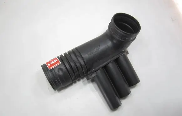 Volkswagen Golf VII Air intake hose/pipe 04E129651C