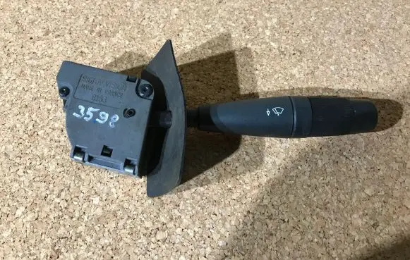 Peugeot 405 Wiper control stalk