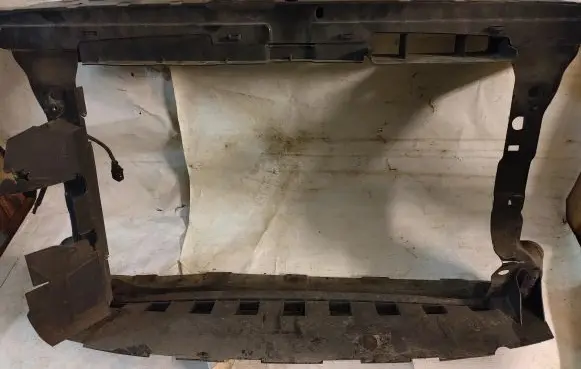 Skoda Yeti (5L) Radiator support slam panel