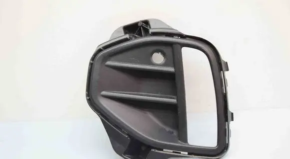 Volkswagen T-Roc Front bumper corner part panel trim 2GA853211P