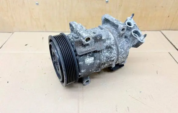 Citroen DS5 Air conditioning (A/C) compressor (pump) 9676862380 4471503251 12C11P09327