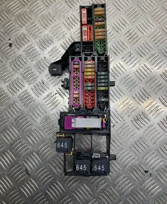 Audi A6 C7 Fuse module
