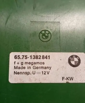 BMW 7 E32 Other control units/modules 65751382841