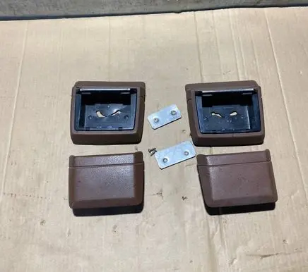 Mercedes-Benz W123 Rear door ashtray 