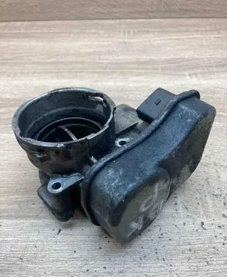 Volkswagen PASSAT B6 Throttle valve 03G128063B 14207B0742 V200