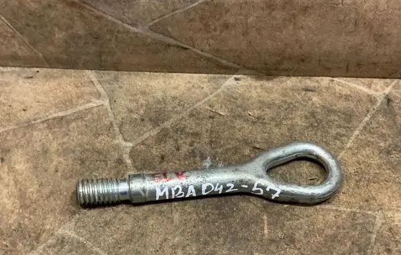 Mercedes-Benz SLK R172 Towing hook eye