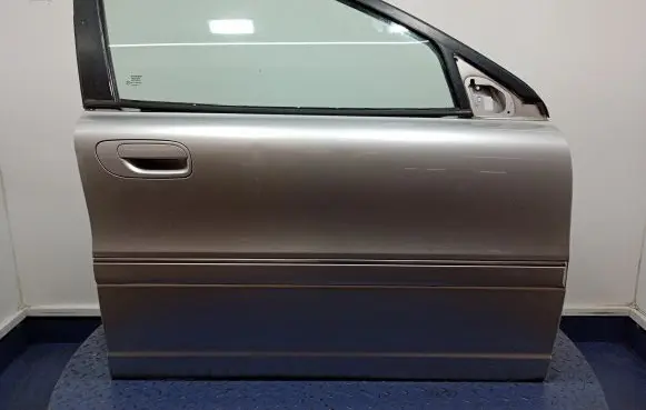 Volvo S80 Front door
