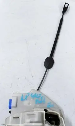 Volkswagen Golf VI Front door cable line 5M0837085
