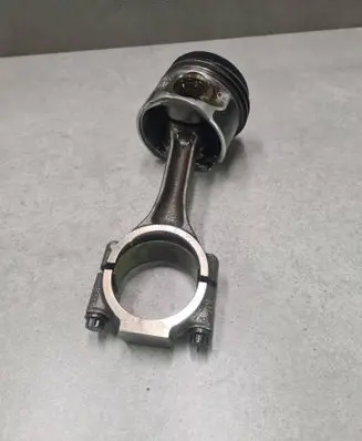 Audi A4 S4 B8 8K Piston with connecting rod 