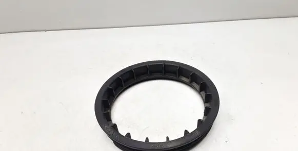 Volvo XC90 In tank fuel pump screw locking ring/nut 8649739