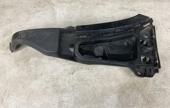 Volvo XC90 Front bumper mounting bracket 08620564 1125