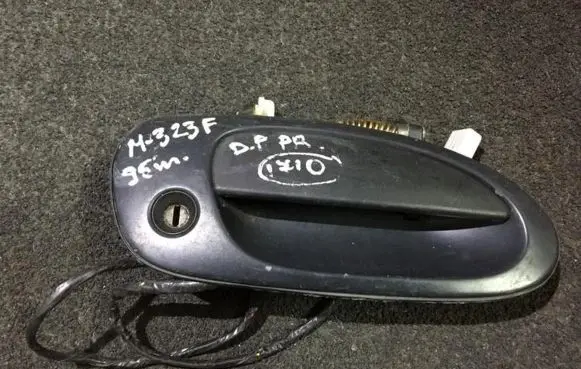 Mazda 323 F Front door exterior handle