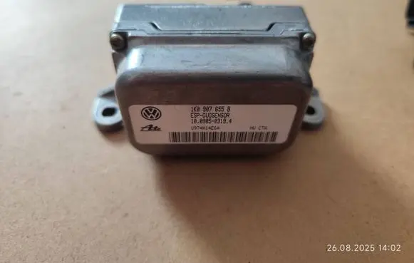 Volkswagen Golf V ESP acceleration yaw rate sensor 1K0907655B U974H14E6A 10098503194
