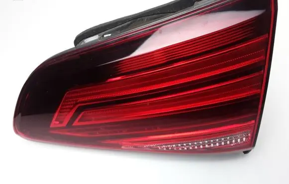 Volkswagen Golf VII Tailgate rear/tail lights 5G0945094AH