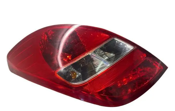 Hyundai i20 (PB PBT) Rear/tail lights 924011J000