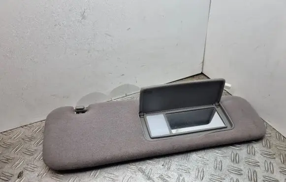 Toyota Land Cruiser (J100) Sun visor 5003438 5022699