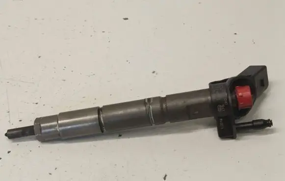Mercedes-Benz ML W164 Fuel injector A642070 A6420701387 0445115064