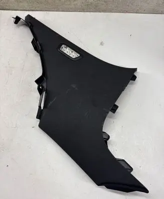 Mercedes-Benz GLC X253 C253 (D)pillar trim (top) A2536903300