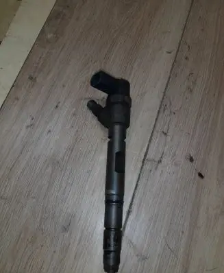 Audi A8 S8 D3 4E Fuel injector 0445110158 0919