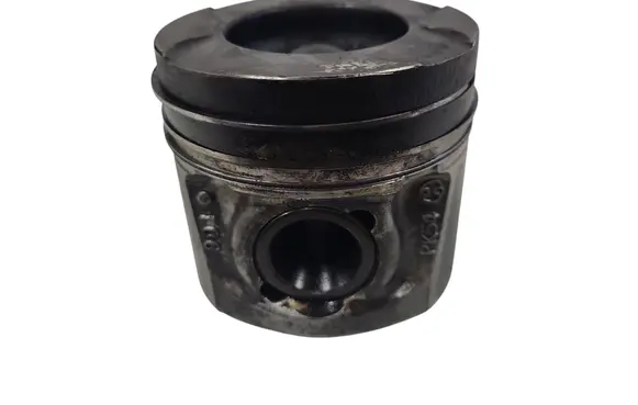 Opel Astra K Piston 