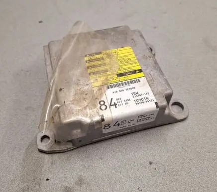 Toyota Avensis T250 Airbag control unit/module 8917005121 05660777NB 215767102