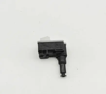 Peugeot 2008 II Fuel tank cap lock 9810871780