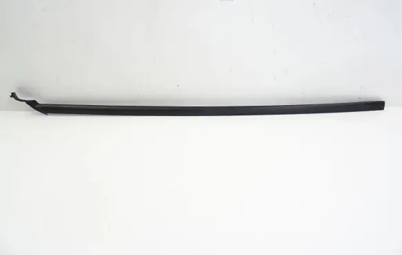 Seat Arona Windshield trim 6F9854327
