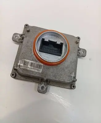Audi A3 S3 8V Voltage converter/converter module 4G0907397P LTM111A