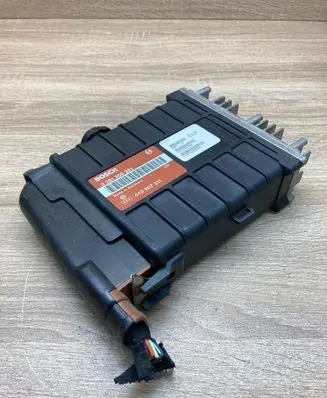 Audi 80 90 B3 Engine control unit/module ECU 443907311 0261200251 WithPlug