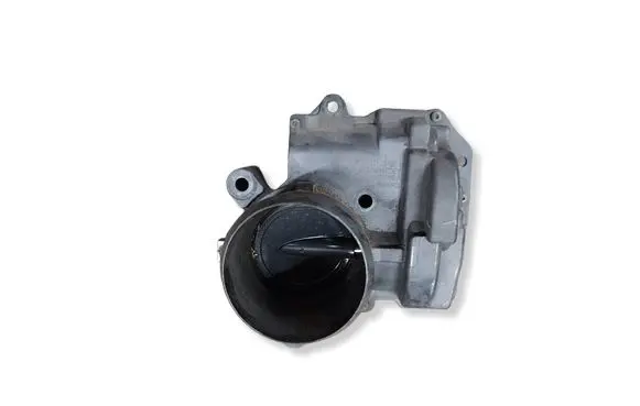 BMW 1 F20 F21 Throttle body valve 862418980 A2C38050800