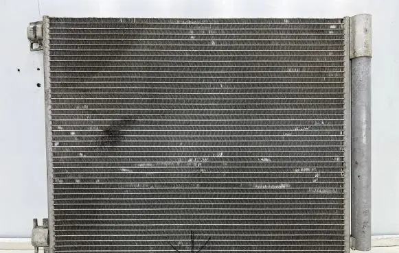 A/C cooling radiator (condenser)