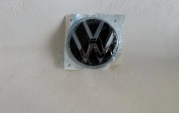Volkswagen Golf VIII Manufacturers badge/model letters 5H9853630