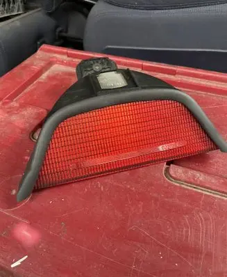 BMW 5 E39 Third/center stoplight 178058 178055
