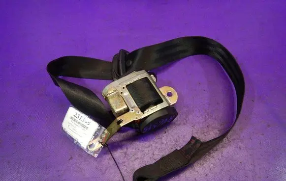 Seat Ibiza III (6L) Front seatbelt