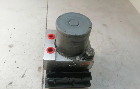 Toyota Avensis T270 ABS Pump 4454005070 0265235406