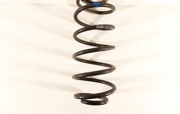 Toyota Yaris Rear coil spring