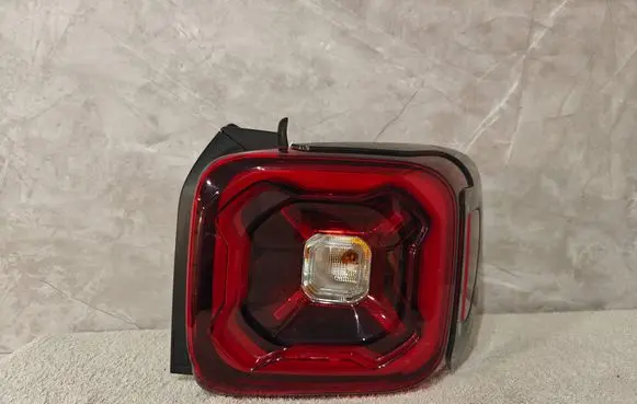 Jeep Renegade Rear/tail lights 52087955 CCC19010A 20320