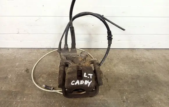 Volkswagen Caddy Rear brake caliper CAD2K5