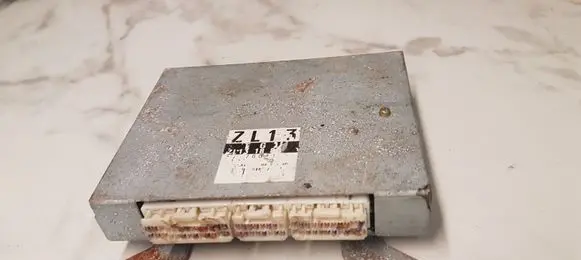 Mazda 323 F Engine control unit/module 2797000421 ZL13