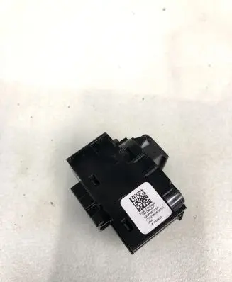Tesla Model Y Electric window control switch 1061038-02-F