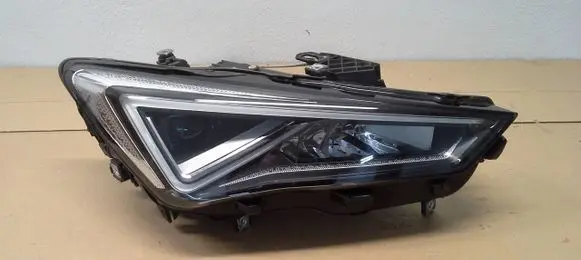 Seat Leon IV Headlight/headlamp 5FB941008G