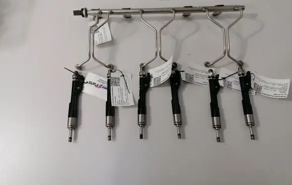 Fuel injectors set