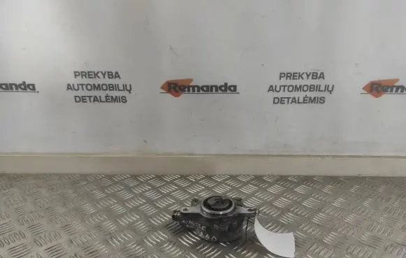 Renault Master II Vacuum pump 8200102535