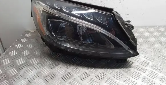 Headlight/headlamp