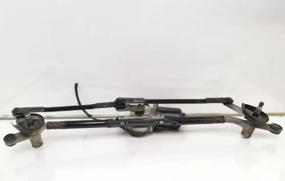 KIA Soul Front wiper linkage and motor 98100B2000 035248350