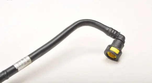 Maserati Ghibli Engine coolant pipe/hose 