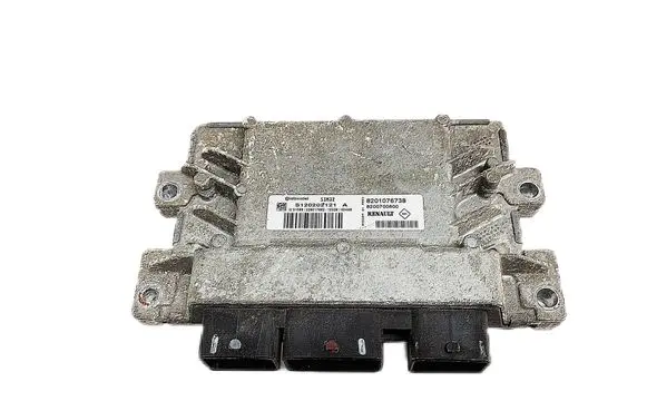 Renault Clio III Engine control unit/module 8201076738
