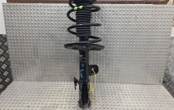 Toyota RAV 4 (XA30) Front shock absorber/damper S27730013 X031339