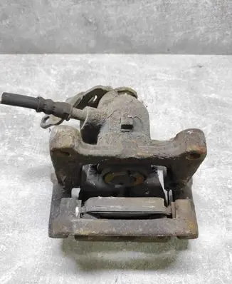 Rear brake caliper